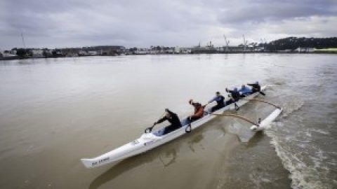 La première traversée de la Manche en pirogue V6