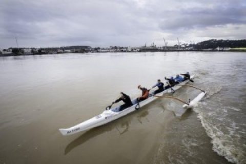 La première traversée de la Manche en pirogue V6